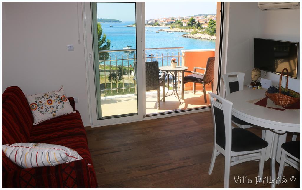 Villa Palas Apartments 2 Rogoznica  Esterno foto