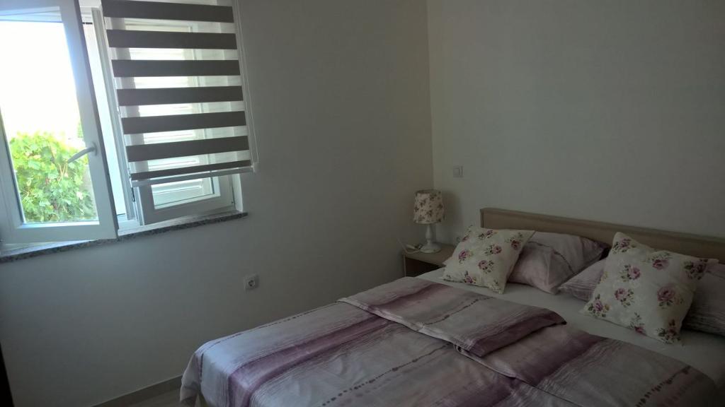 Villa Palas Apartments 2 Rogoznica  Esterno foto